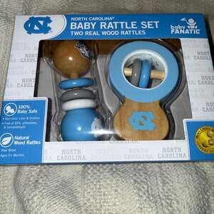 UNC Tar Heels - Wooden Baby Rattles 2-Pack – ,